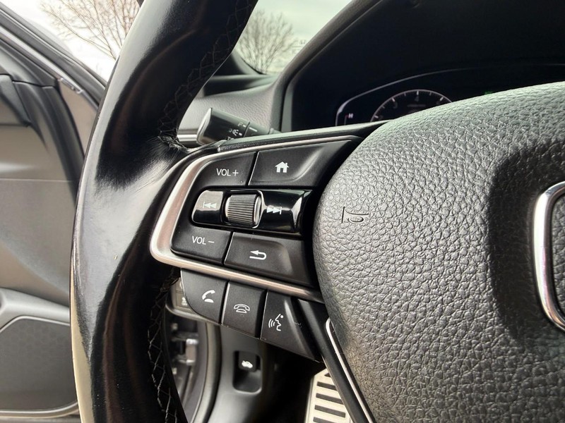 Honda Accord Sedan Vehicle Image 28