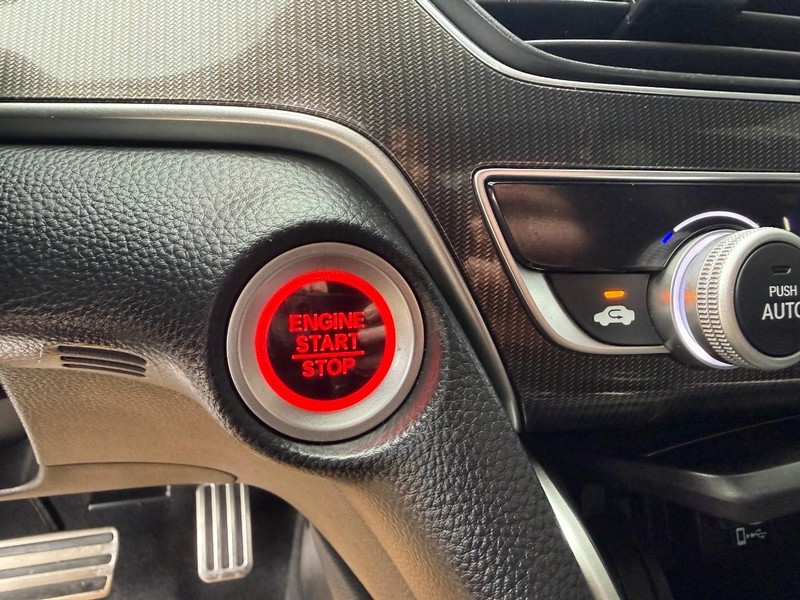 Honda Accord Sedan Vehicle Image 31