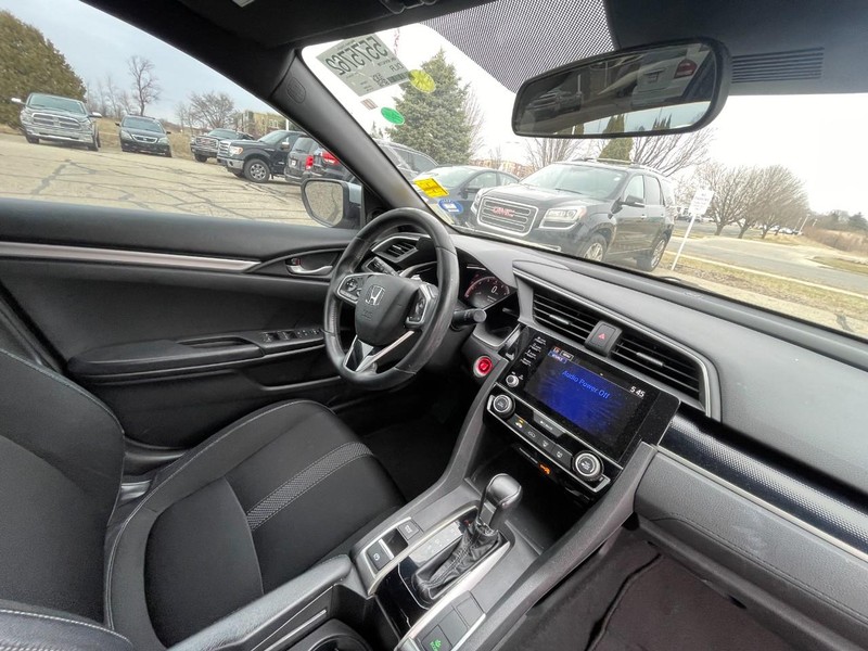 Honda Civic Sedan Vehicle Image 06