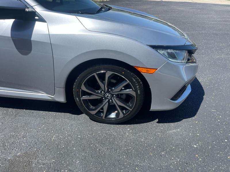 Honda Civic Sedan Vehicle Image 07