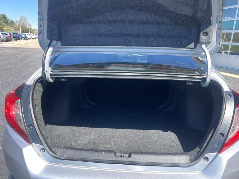 Honda Civic Sedan Vehicle Image 15