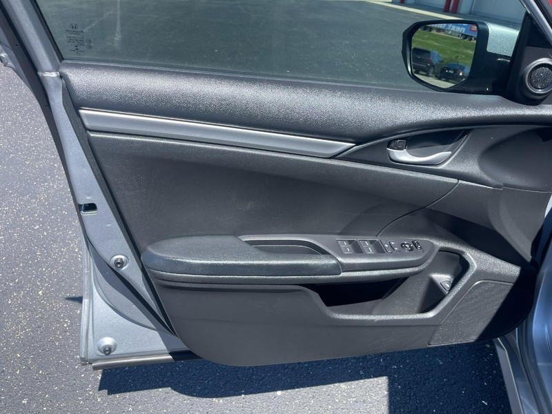 Honda Civic Sedan Vehicle Image 18