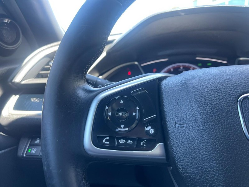 Honda Civic Sedan Vehicle Image 21