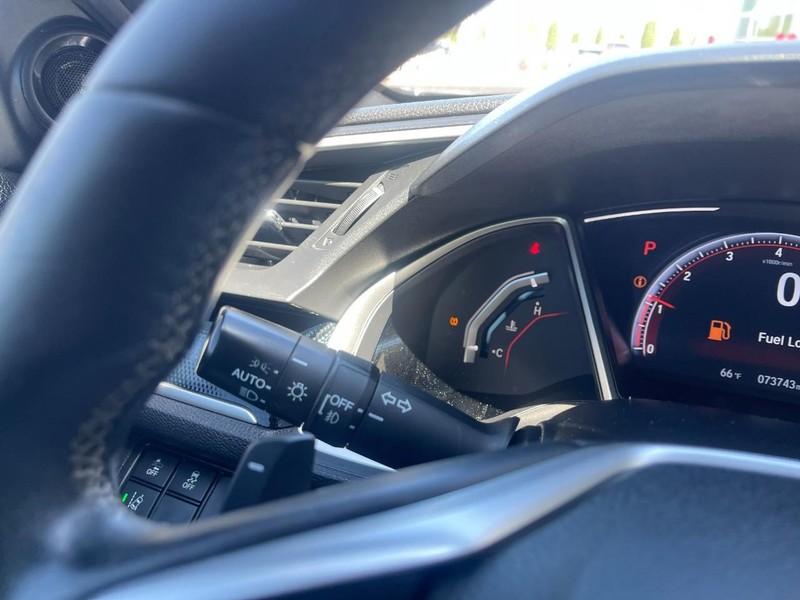 Honda Civic Sedan Vehicle Image 23