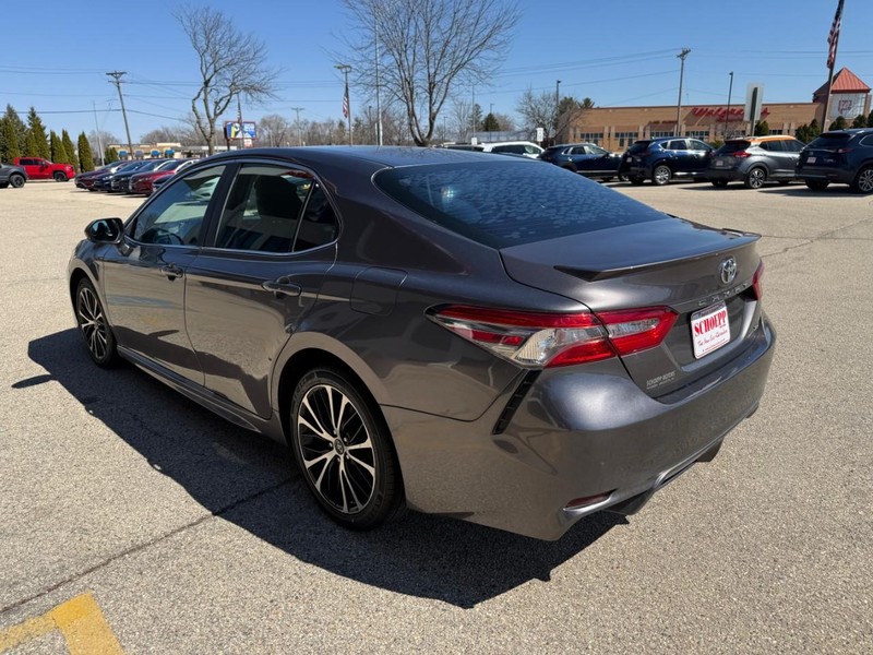 Toyota Camry Vehicle Image 07