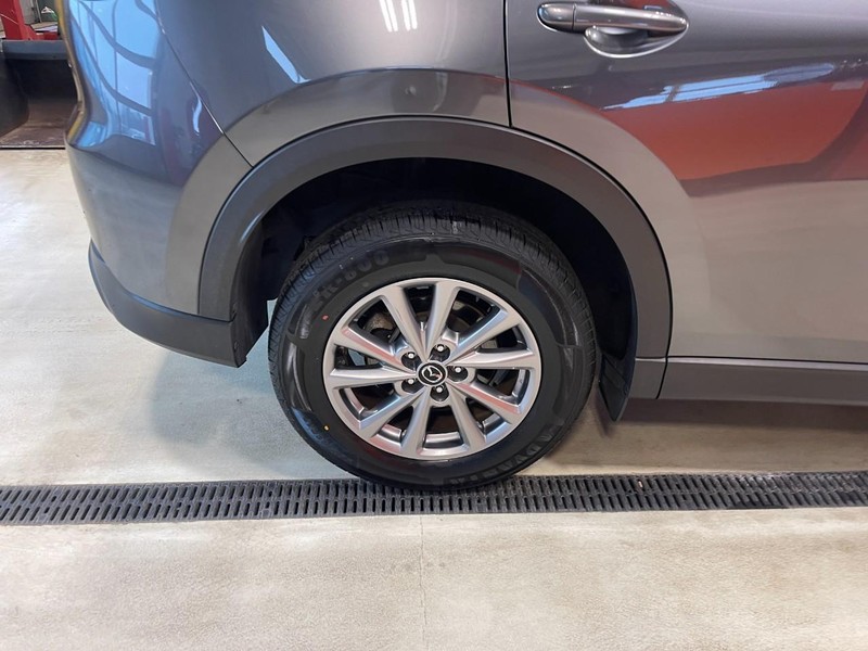 Mazda CX-5 Vehicle Image 04