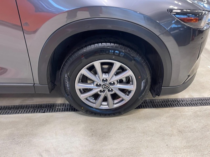 Mazda CX-5 Vehicle Image 05