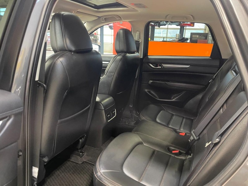 Mazda CX-5 Vehicle Image 18
