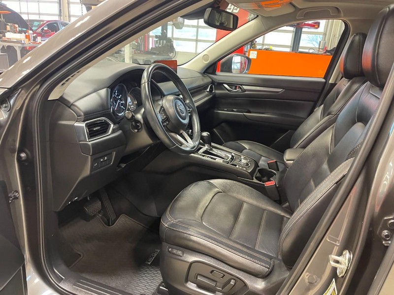 Mazda CX-5 Vehicle Image 20