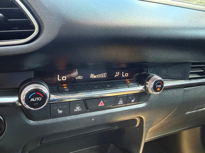 Mazda CX-30 Vehicle Image 28