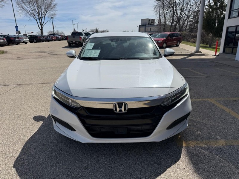 Honda Accord Sedan Vehicle Image 02