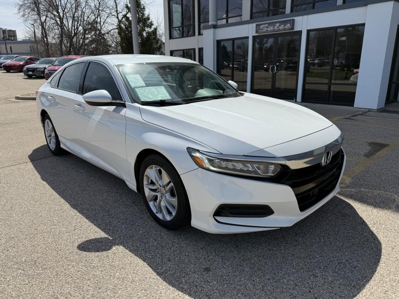 Honda Accord Sedan Vehicle Image 03