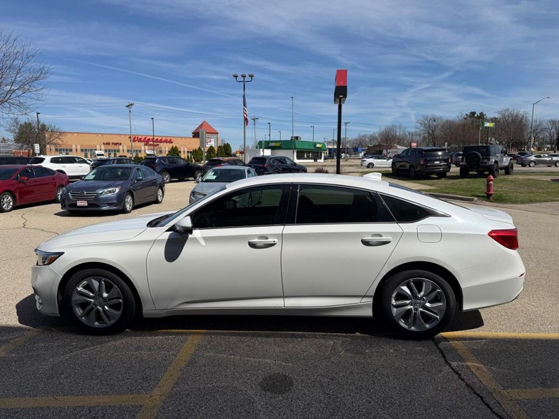 Honda Accord Sedan Vehicle Image 08