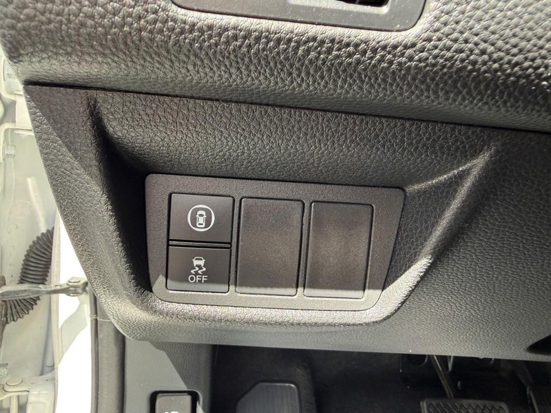 Honda Accord Sedan Vehicle Image 17