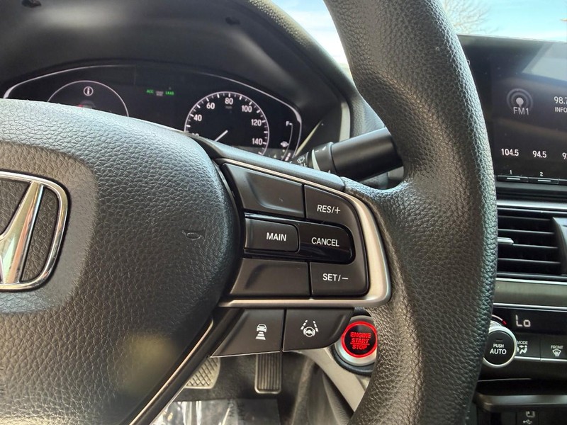 Honda Accord Sedan Vehicle Image 22