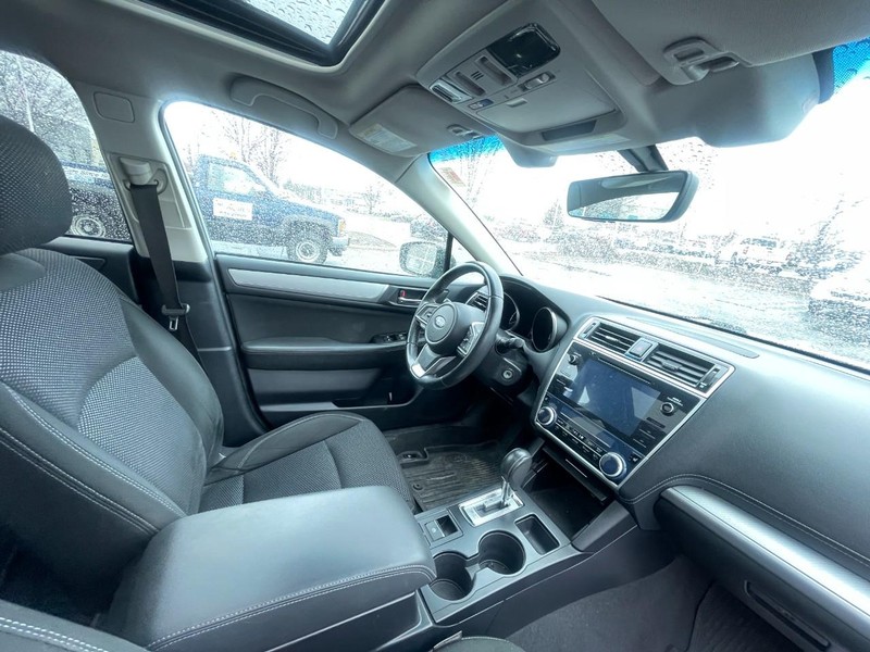 Subaru Outback Vehicle Image 05