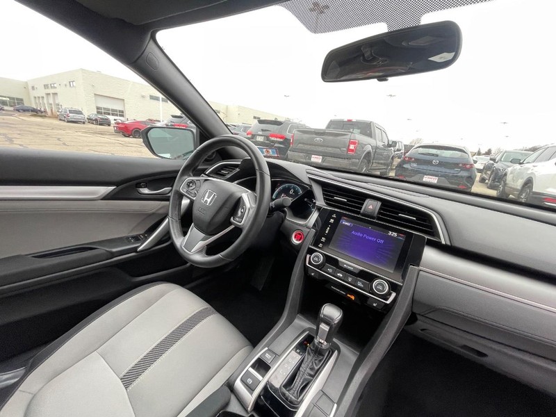 Honda Civic Coupe Vehicle Image 05