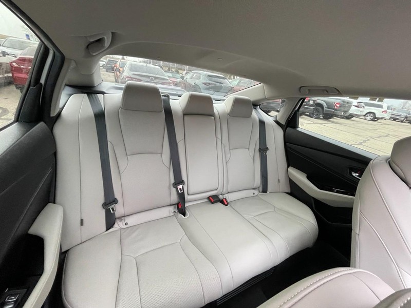 Honda Accord Hybrid Vehicle Image 05