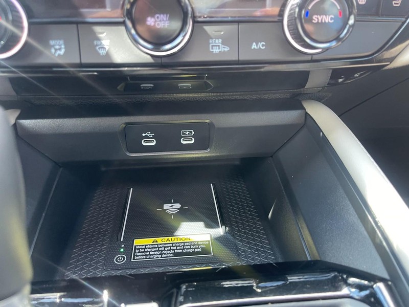 Honda Accord Hybrid Vehicle Image 33