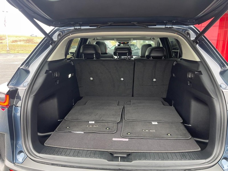 Mazda CX-50 Vehicle Image 16
