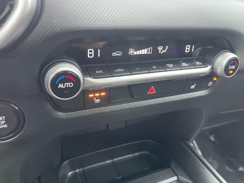 Mazda CX-50 Vehicle Image 31