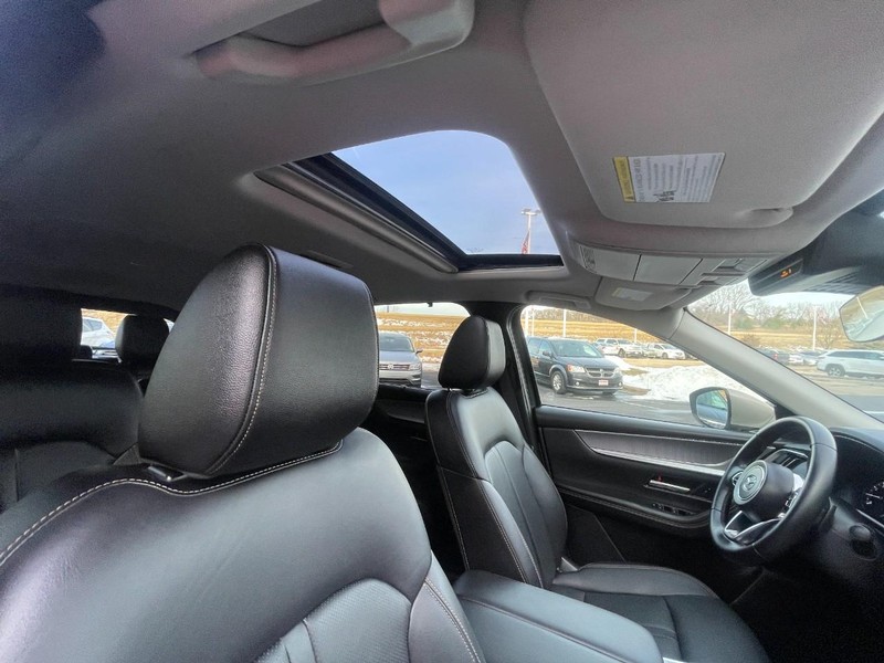 Mazda CX-90 Vehicle Image 10