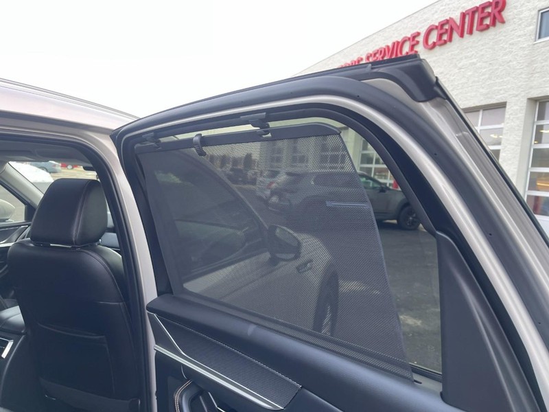 Mazda CX-90 Vehicle Image 18