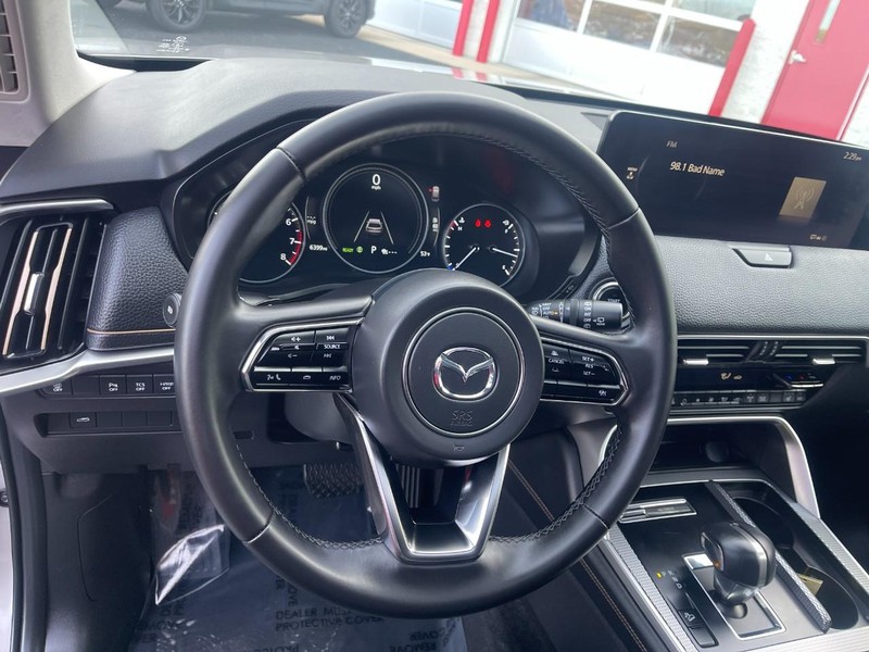 Mazda CX-90 Vehicle Image 27