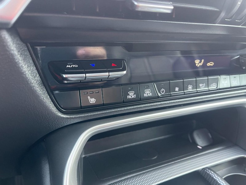 Mazda CX-90 Vehicle Image 36