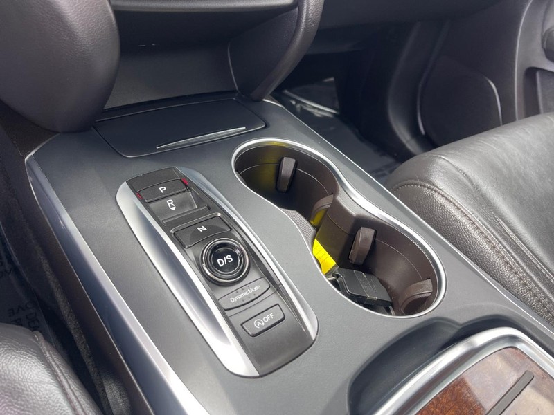 Acura MDX Vehicle Image 37