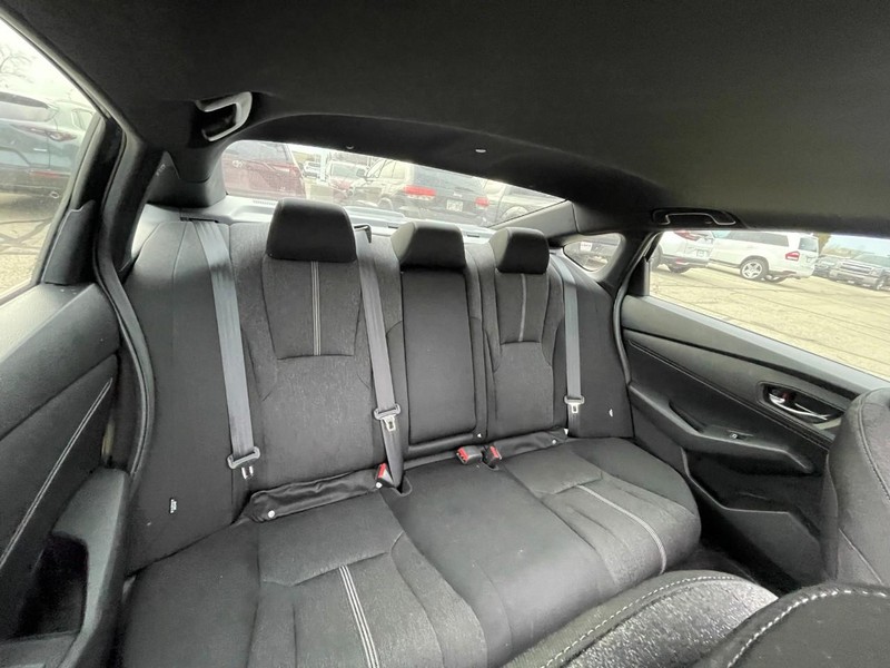 Honda Accord Hybrid Vehicle Image 05