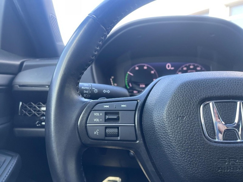 Honda Accord Hybrid Vehicle Image 14