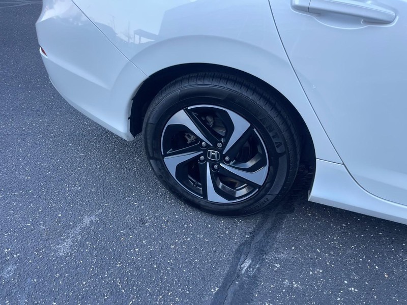 Honda Insight Vehicle Image 06