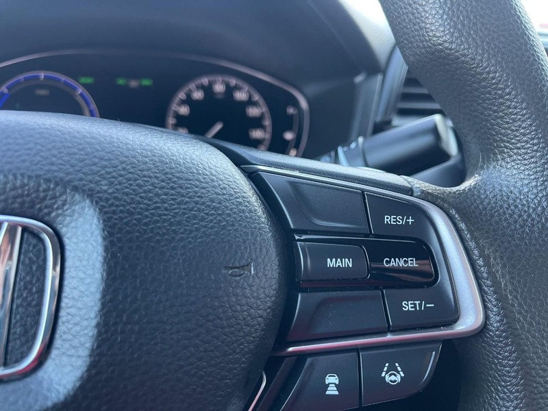 Honda Insight Vehicle Image 23