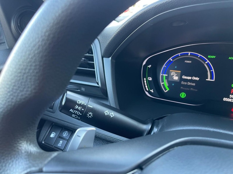 Honda Insight Vehicle Image 24