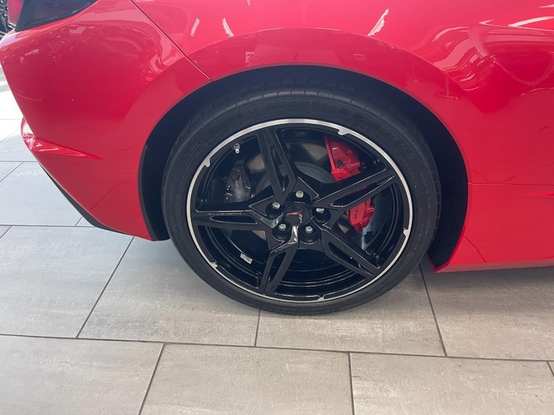 Chevrolet Corvette Vehicle Image 09