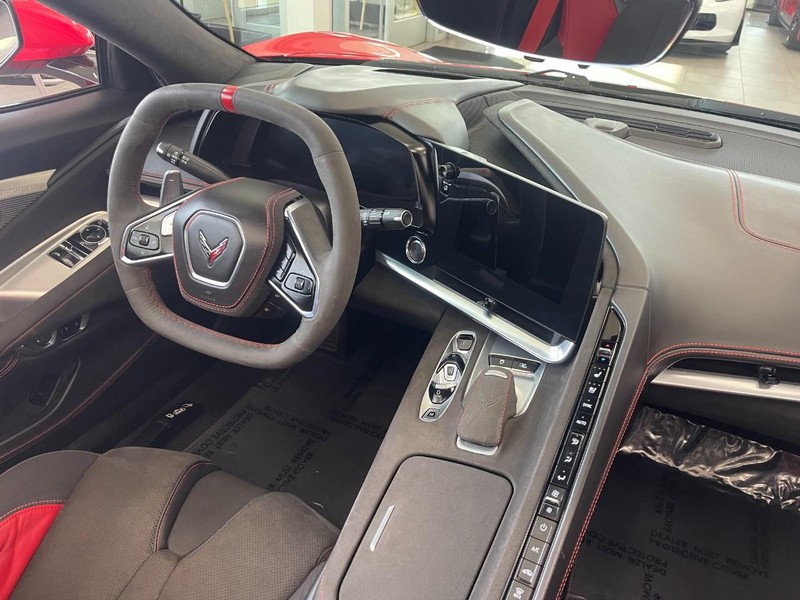 Chevrolet Corvette Vehicle Image 11