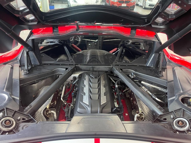 Chevrolet Corvette Vehicle Image 18