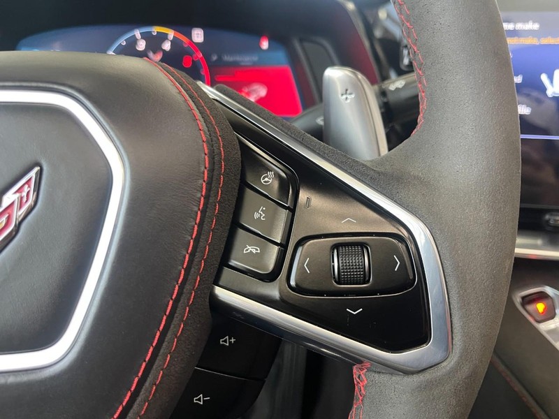 Chevrolet Corvette Vehicle Image 29