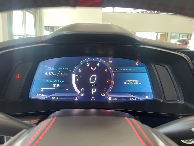 Chevrolet Corvette Vehicle Image 32