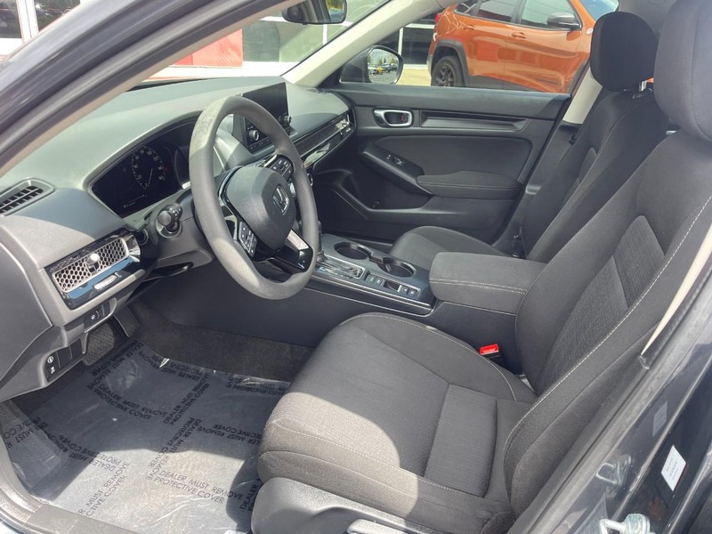 Honda Civic Sedan Vehicle Image 13