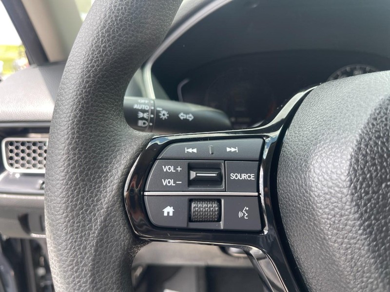 Honda Civic Sedan Vehicle Image 17