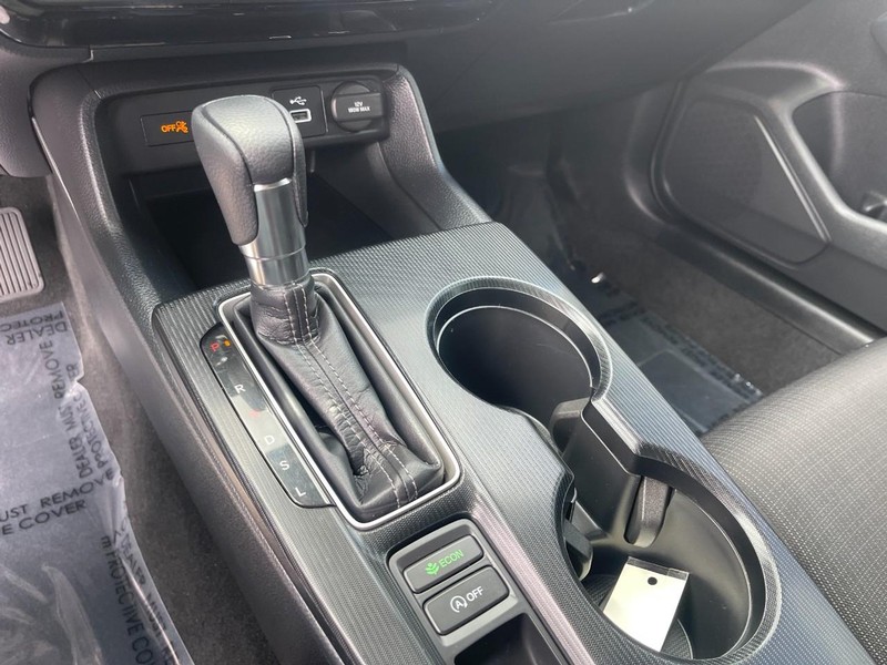 Honda Civic Sedan Vehicle Image 23