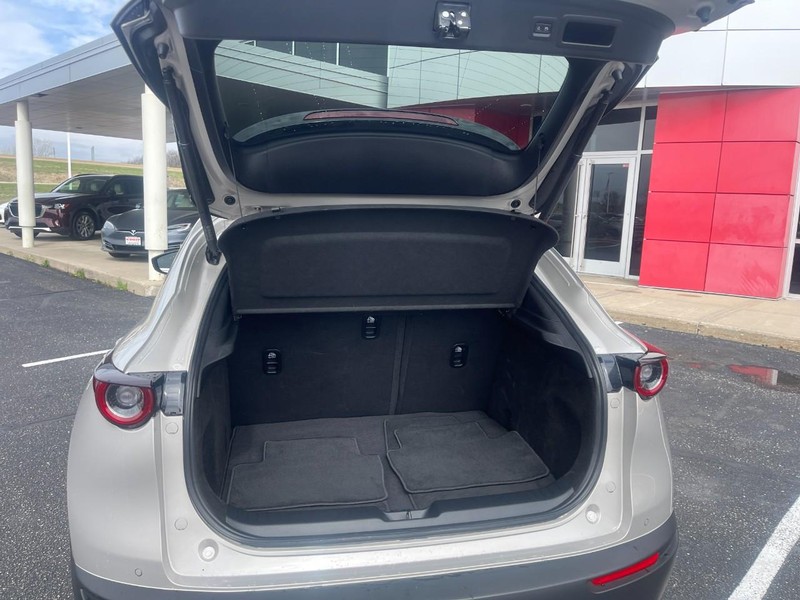 Mazda CX-30 Vehicle Image 17