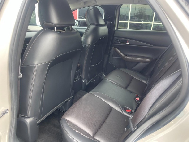 Mazda CX-30 Vehicle Image 19