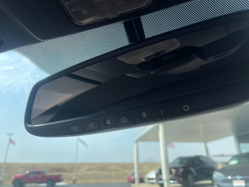 Mazda MX-5 Miata Vehicle Image 20