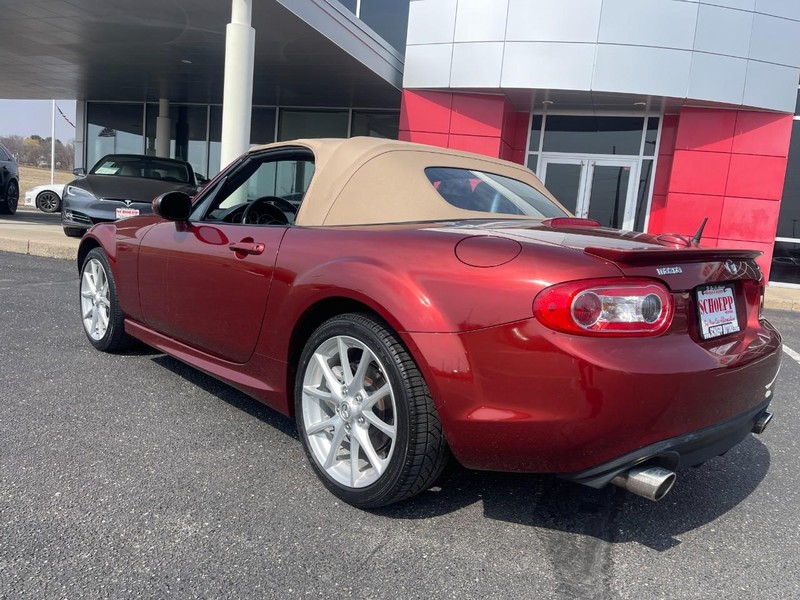 Mazda MX-5 Miata Vehicle Image 25