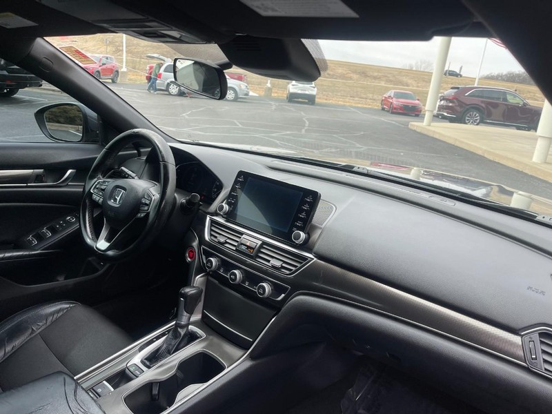 Honda Accord Sedan Vehicle Image 06