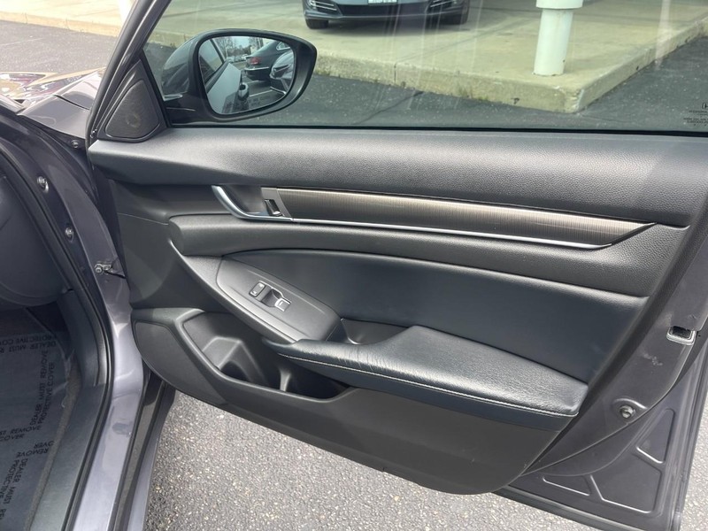 Honda Accord Sedan Vehicle Image 07