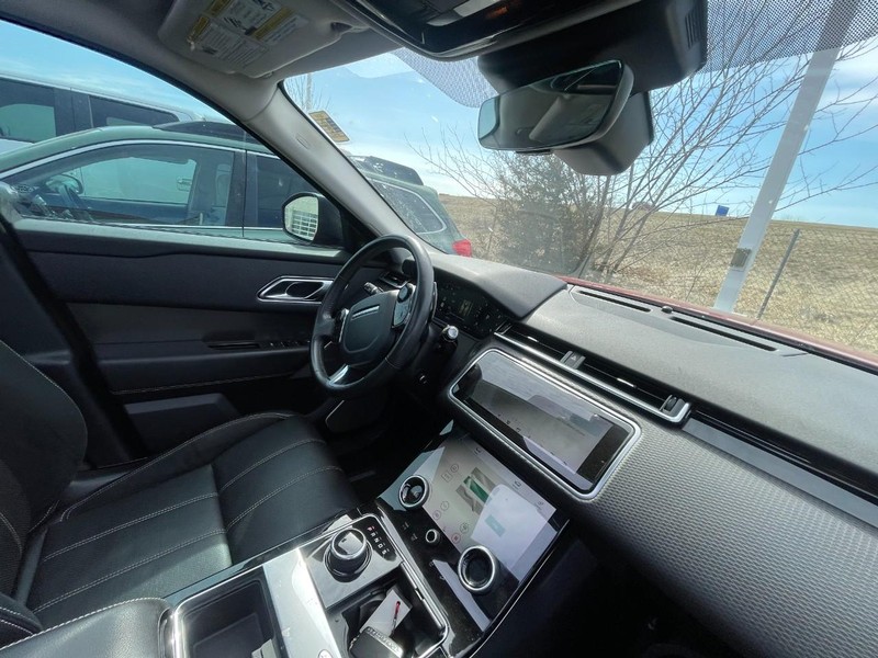 Land Rover Range Rover Velar Vehicle Image 06